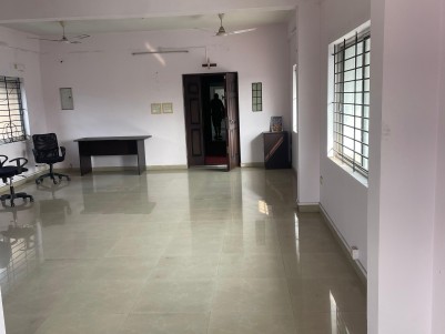 Office Space for Rent at Kundannoor Junction, Ernakulam