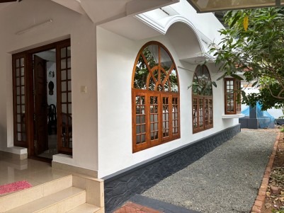 Luxury House for Sale at Puthanangadi, Kottayam