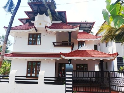 4 BHK House for Sale at Chottanikkara, Ernakulam 