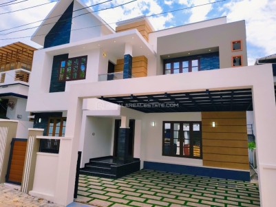 Brand New Villa for Sale at Kakkanad, Ernakulam