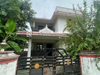 House for Sale in Koduvayur, Palakkad