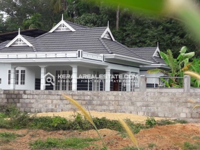 3 BHK House for Sale in Mulanthuruthy, Ernakulam 