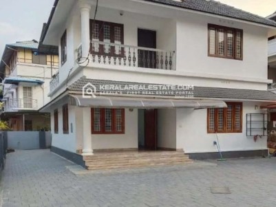 Commercial House for Rent in Chembumukku, Kakkanad, Ernakulam