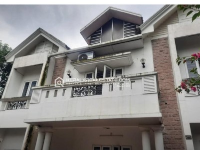 5 BHK House for Sale in Perumbavoor, Ernakulam 