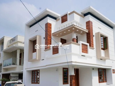 House for Sale in Kizhakkambalam, Ernakulam 