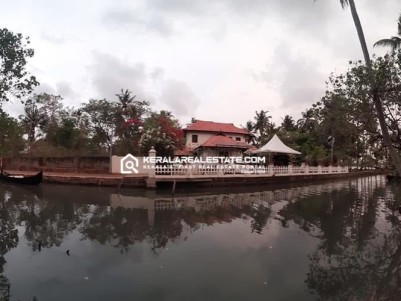 Waterfront Luxury House for Sale in Vypin, Ernakulam 