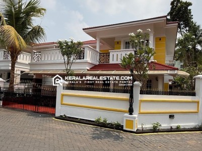 PREMIUM FULLY FURNISHED GATED VILLA FOR SALE AT VAZHAKKALA, KAKKANAD, ERNAKULAM