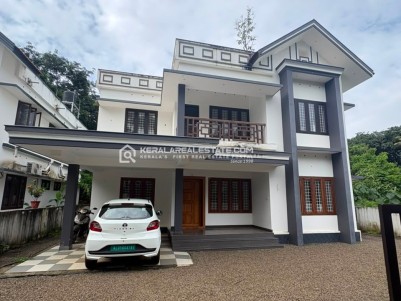 4 BHK HOUSE FOR SALE IN ETTUMANOOR, KOTTAYAM