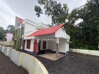 HOUSE FOR SALE IN ORAVAKKAL, KOTTAYAM