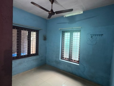 2 BHK House for Rent in Kakkanad, Ernakulam 