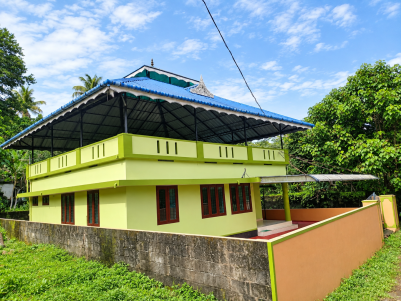 4 BHK OLD HOUSE FOR SALE IN KAKKANAD, ERNAKULAM