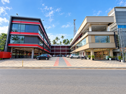 COMMERCIAL BUILDING FOR SALE IN MANANTHAVADY, WAYANAD