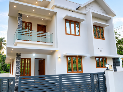 4 BHK House for Sale Near Kitex Colony, Kizhakkambalam, Ernakulam