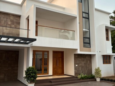4 BHK Brand New House for Sale in Thrikkakkara, Ernakulam 