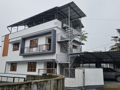 4 BHK House for Sale in Thevakkal, Ernakulam