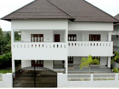 Luxury 6 BHK House for Sale in Nadubassery, Aluva, Ernakulam